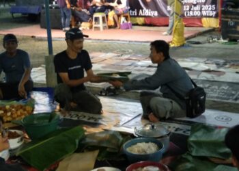 ‘Ngalap Berkah Sasi Suro’, Paguyuban PKL dan Mainan Taman Rajekwesi Tasyakuran