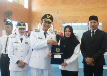 Momen HUT ke-80 RI, Bupati Wahono Berikan Remisi 240 Warga Binaan Lapas Bojonegoro