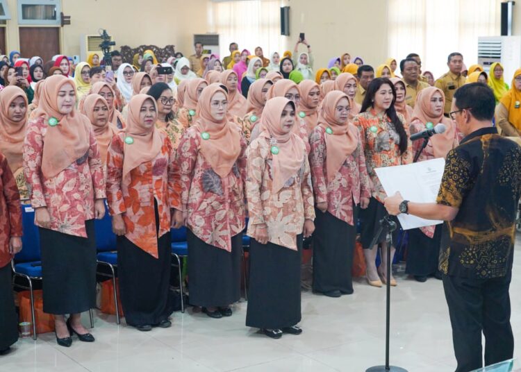 Bupati Wahono Lantik Pengurus GOW Bojonegoro