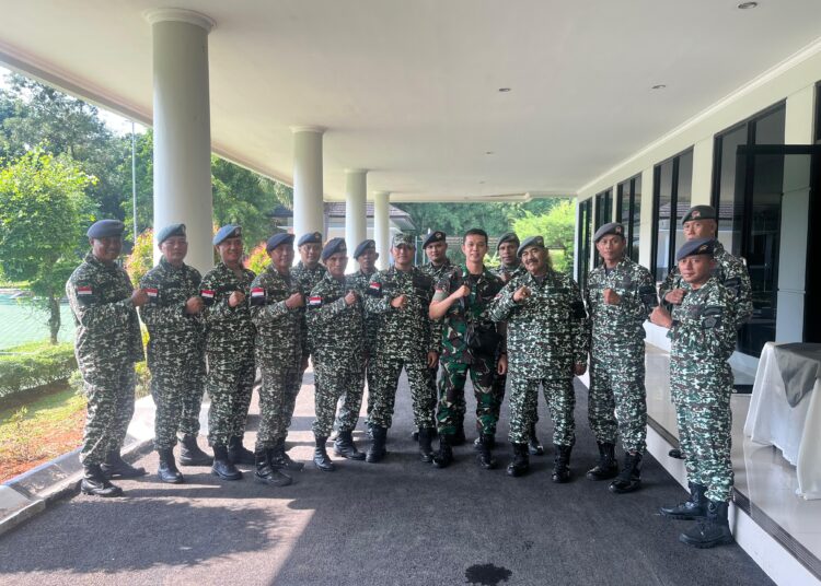 KOGAPHAN Bela Negara Bantu Pengamanan Rapat di Mabes TNI AD