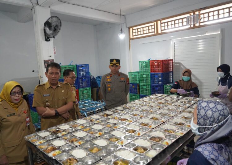 Bupati Wahono Sidak SPPG, Pastikan Kelayakan Program MBG