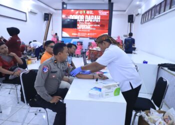 Polres Bojonegoro Donor Darah di Hari Jadi ke-74 Humas Polri