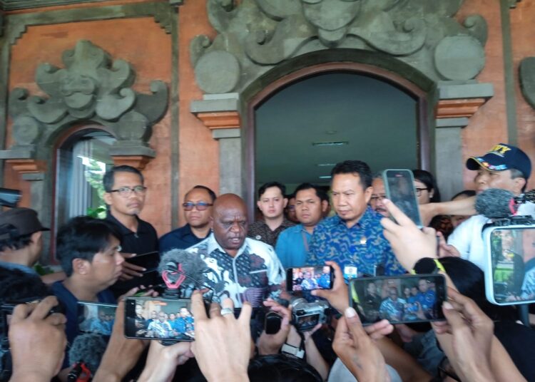 Menteri HAM RI Desak Polisi Usut Tuntas Kematian Mahasiswa di Unud Bali