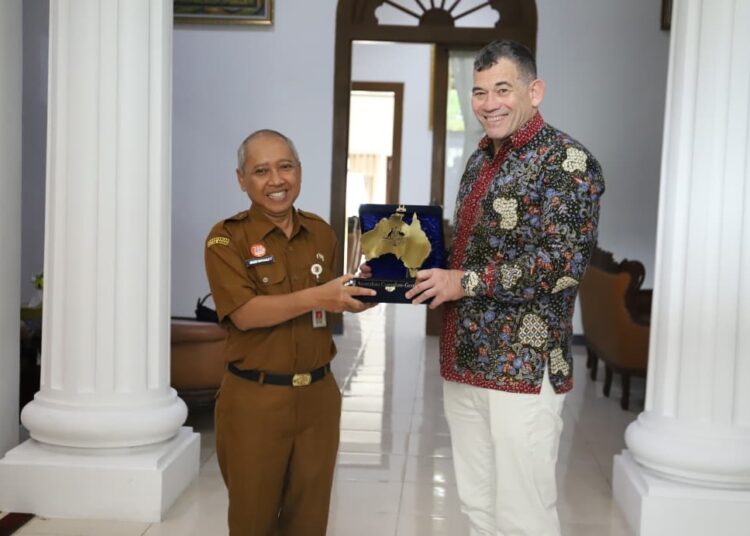 Konjen Australia Kunjungi Tuban, Ada Apa?