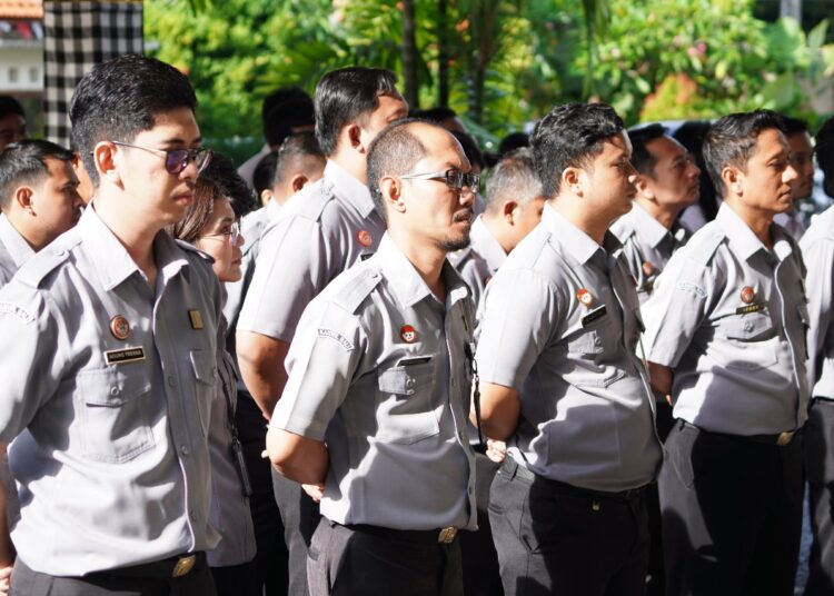 Apel Pagi Kanwil Kemenkum Bali, Bahas Agenda Kinerja dan Persiapan Rakor Pimpinan