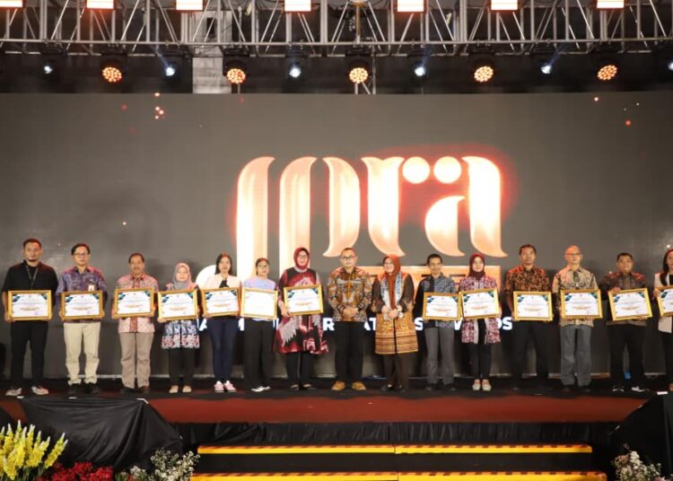 Diskominfo-SP Tuban Terbaik I se-Jatim Ajang JPRA