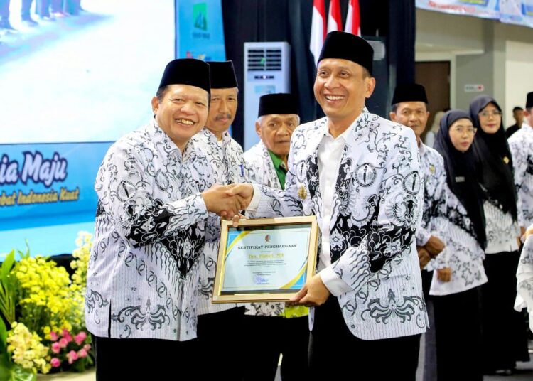 Ini Daftar Tokoh Pendidikan Penerima Penghargaan di HUT ke-80 PGRI dan HGN 2025