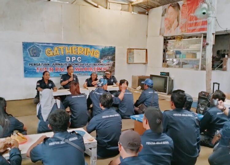 PJI Bojonegoro Gathering ke Pacet, Evaluasi Kinerja dan Silaturahmi