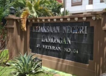 Mantan Kasun Desa Tamanprijek Dilaporkan ke Kejari Lamongan