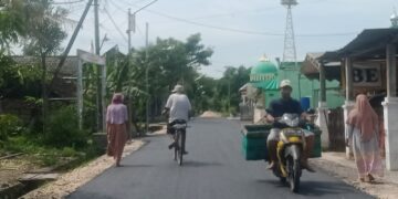 Jalan Desa Mejuwet Mulus Beraspal Berkat Program BKKD