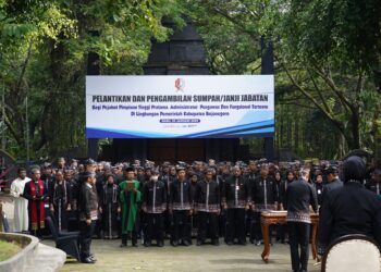 Bupati Wahono Lantik Ratusan Pejabat Pratama Pemkab Bojonegoro
