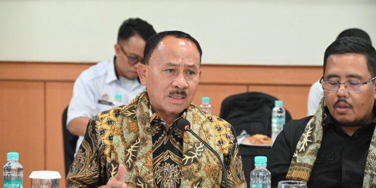 Maruli Siahaan Dukung Pemindahan Napi Korupsi Pakai HP ke Nusakambangan