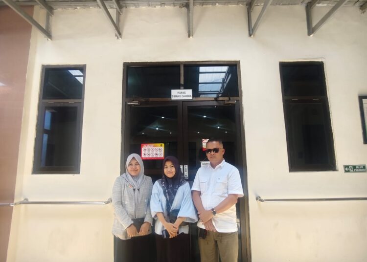 Admin Toko Keramik Dituntut 2 Tahun Kurungan