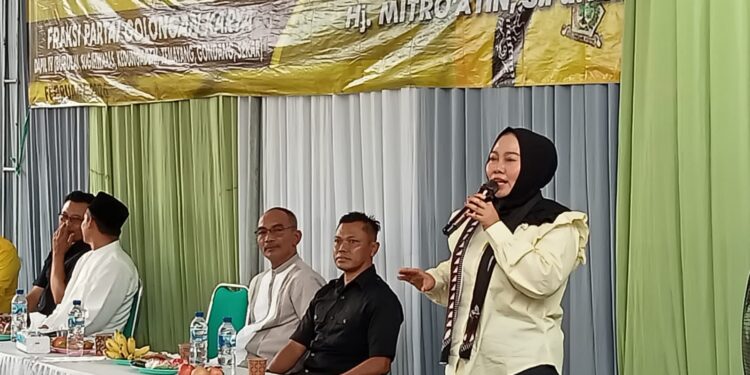 Reses I, Hj. Mitro’atin Serius Tanggapi Keluhan Para Guru Madrasah