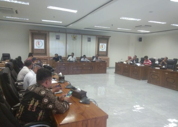 Pembeli Perumahan di Klampok Mengadu ke Komisi A DPRD Bojonegoro