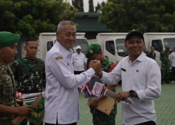 Pemkab Tuban Serahkan 42 Truk Operasional KDKMP, Dorong Tertib Kelola Usaha dan Aset