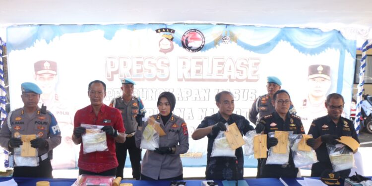 Polda Bali Berhasil Ungkap Dua Kasus Narkotika Libatkan WNA Senilai 19,8 Miliar Rupiah
