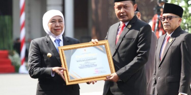 Sekretariat DPRD Bojonegoro Raih Penghargaan JDIH Awards 2026 Jatim