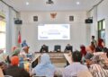 Bimtek, Disperinaker Bojonegoro Dorong Para Pelaku IKM Bisa Naik Kelas