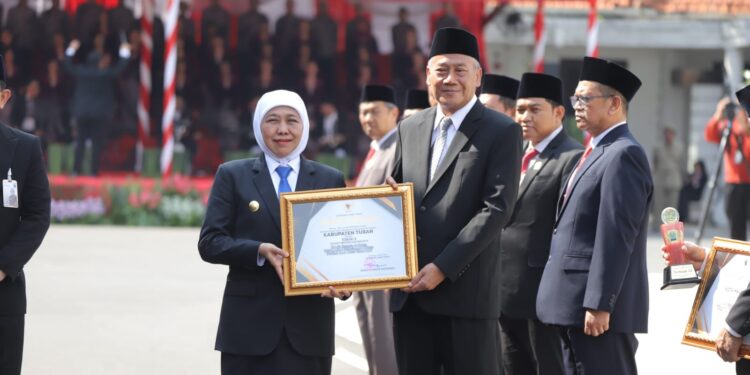 Pemkab Tuban Raih Penghargaan JDIH Awards Jatim