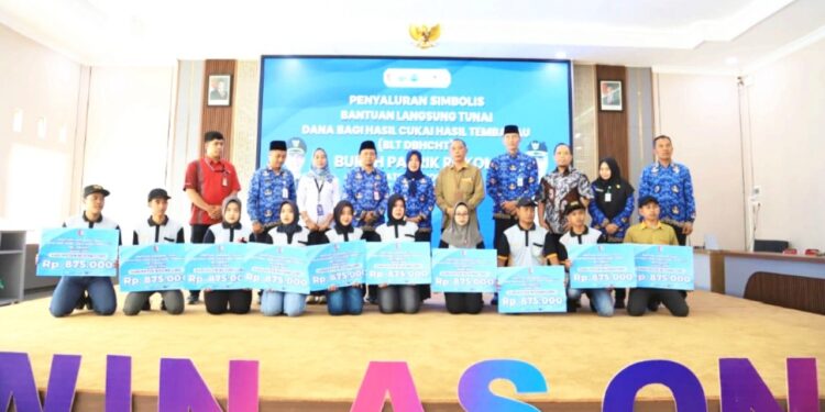 Pemkab Bojonegoro Alokasikan Rp 16 Miliar Dana Bagi Hasil Cukai ke 15.925 Pekerja Pabrik Rokok