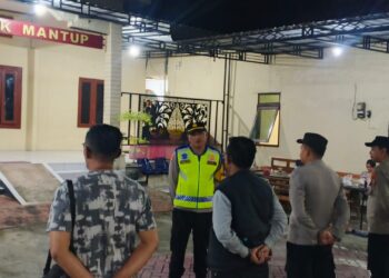 Polsek Mantup Bersama Koramil dan Satpol PP Patroli Malam, Antisipasi Gangguan Kamtibmas