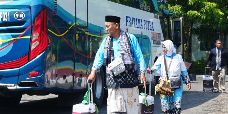 1.126 Jamaah Haji Asal Tuban Tiba dengan Selamat