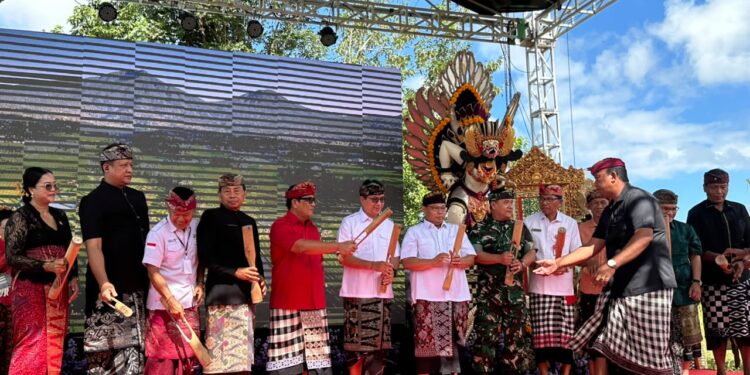 Bupati Sanjaya Buka Jatiluwih Festival VII 2026