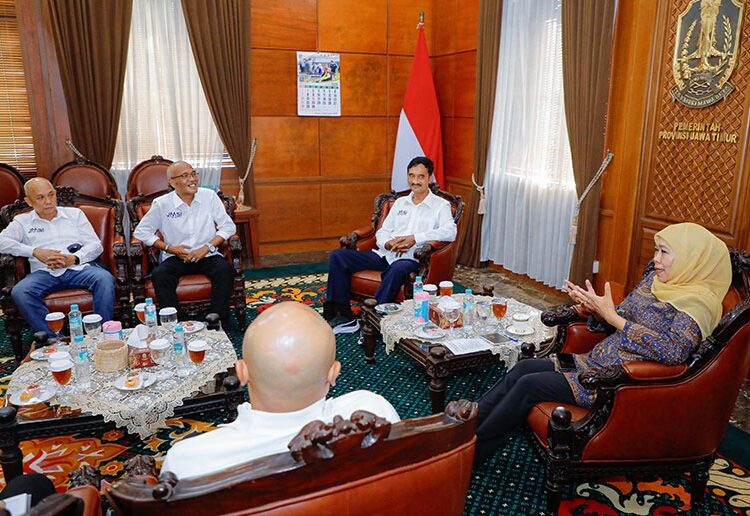 Khofifah Terima Audiensi JMSI Jatim, Dorong Penguatan Media Siber Berkualitas