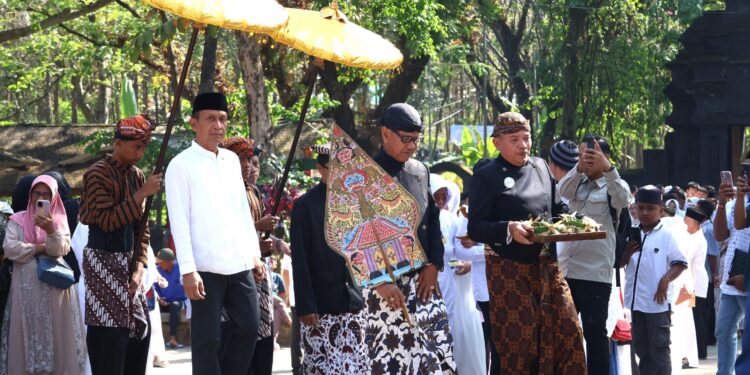 Ruwatan Murwakala 2026 di Kayangan Api Bojonegoro, 100 Sukerta Ikuti Tradisi Spiritual