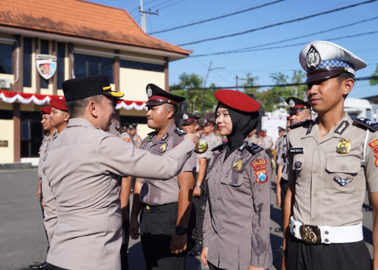 79 Personel Polres Bojonegoro Resmi Naik Pangkat