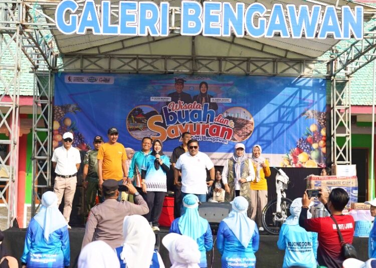 Wabup Buka Festival Wisata Buah dan Sayuran di Galeri Bengawan Bojonegoro