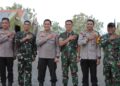 Kapolres Lamongan Sambangi Yonif TP 887, Tinjau TMMD