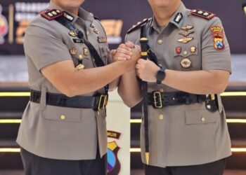 Kapolres Lamongan Berganti, Tongkat Komando Resmi Diserahterimakan
