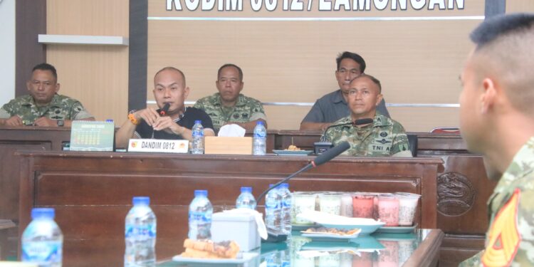 Dandim 0812/Lamongan Sambut OJT 10 Taruna Akmil