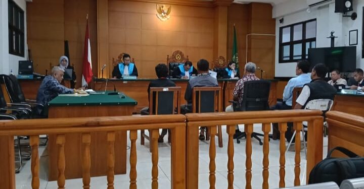 Warga Lamongan Gugat Bupati ke PTUN Surabaya soal Tower BTS di Tengah Permukiman