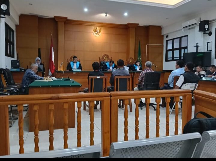 Warga Lamongan Gugat Bupati ke PTUN Surabaya soal Tower BTS di Tengah Permukiman