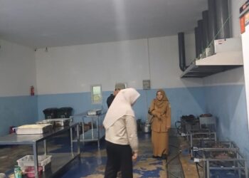 Dinkes Lamongan Bergerak Cepat, Dua Kali Evaluasi SPPG Kembangbahu Lopang 2.