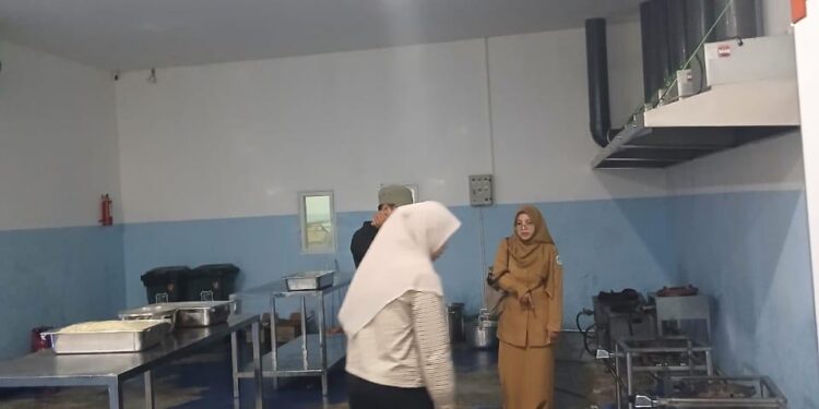 Dinkes Lamongan Bergerak Cepat, Dua Kali Evaluasi SPPG Kembangbahu Lopang 2.
