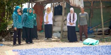 Cantika Wahono Apresiasi Gerakan Sajak dan Program Gayatri di Tebon