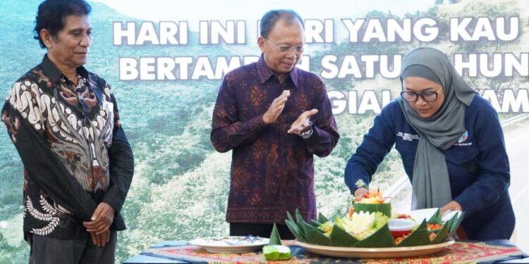 Hadir HUT IWO, Gubernur Koster: Media Jembatan Komunikasi antara Pemerintah dan Masyarakat