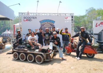 Bukan Sekedar Turing, Vespa Party 2 Lamongan Bagi Kuliner Gratis di Waduk Gondang