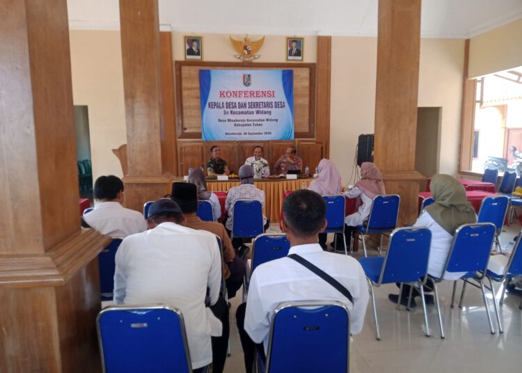 Konferensi Kades di Minohorejo, Camat Widang Pastikan P-APBD 2026 Fokus Infrastruktur Jalan