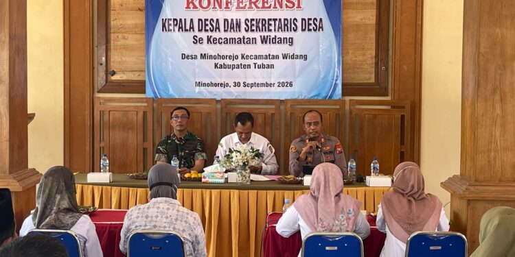 Konferensi Kades di Minohorejo, Kapolsek Widang AKP Riyanto Minta Warga Waspada Penipuan Jual-Beli Segitiga Gabah