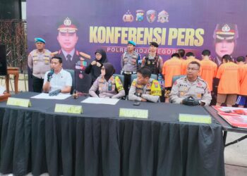 Bongkar Peredaran di Terminal Rajekwesi hingga Jalan Veteran, Satresnarkoba Bojonegoro Sita 8,6 Gram Sabu